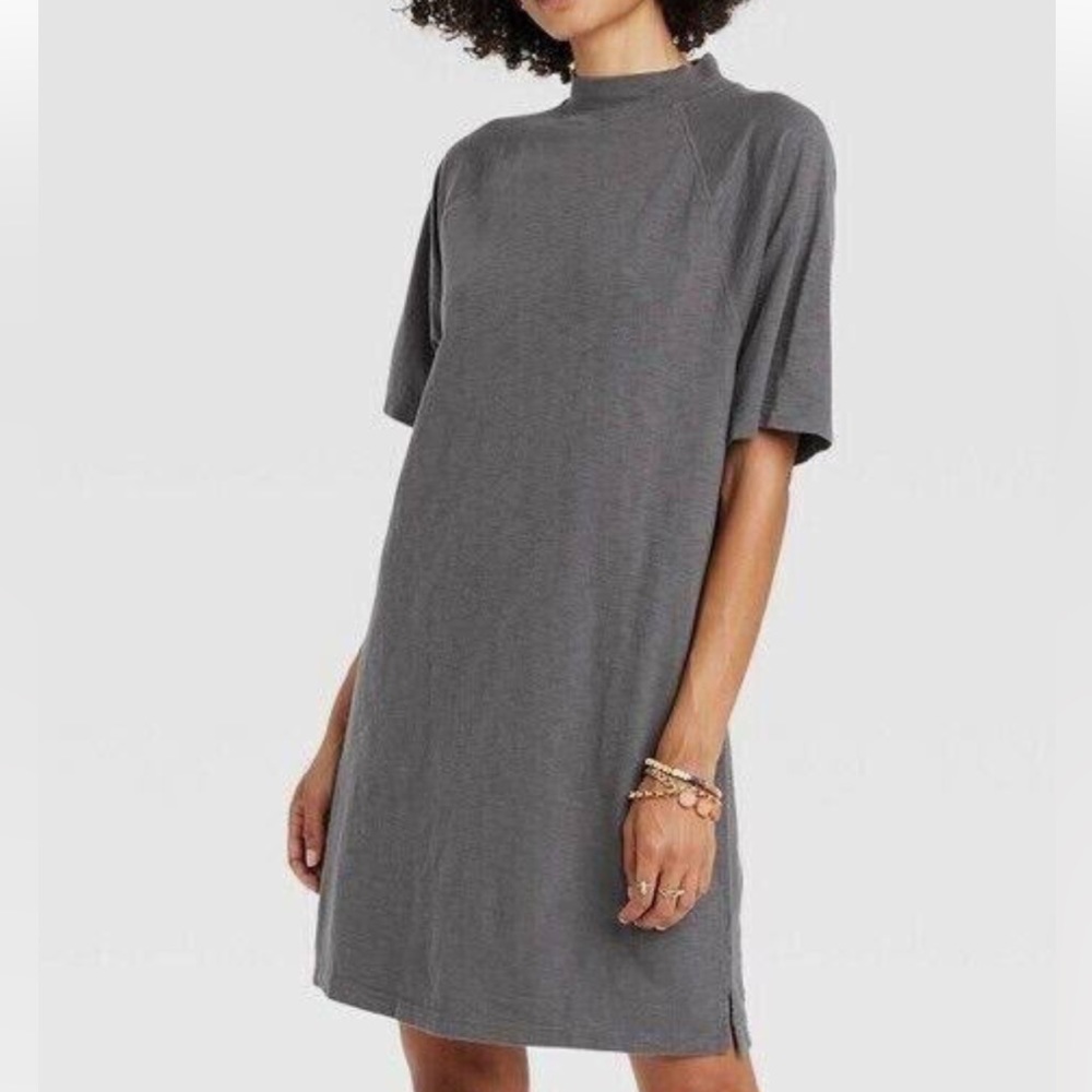 Universal Thread Women’s Elbow Sleeve Knit.                T-Shirt Dress  S NWOT - Picture 2 of 2